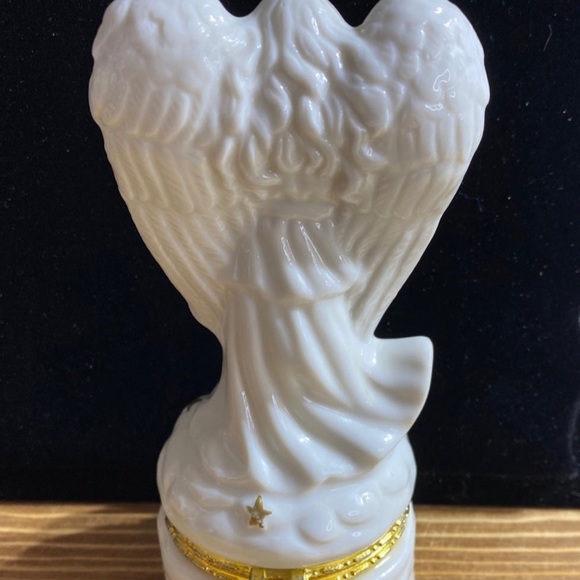 Angel Trinket Jewelry Box - Picture 4 of 8